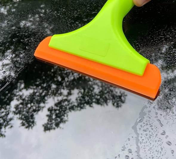 Flexible Silicone Water Squeegee for Car Windows Mirrors and Glass - Image 2